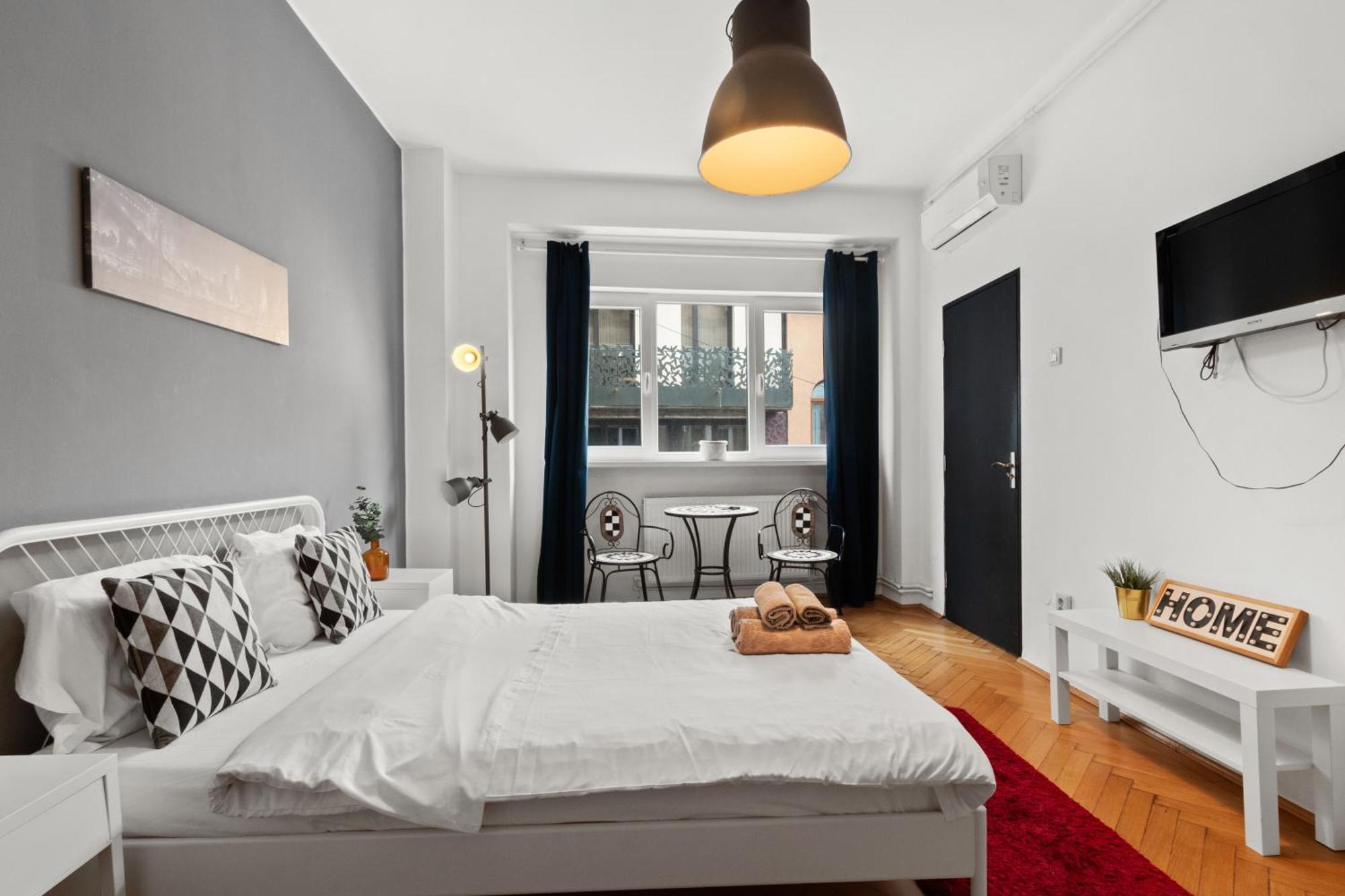 Old Town Studio 23B Apartment บูคาเรสต์ ภายนอก รูปภาพ